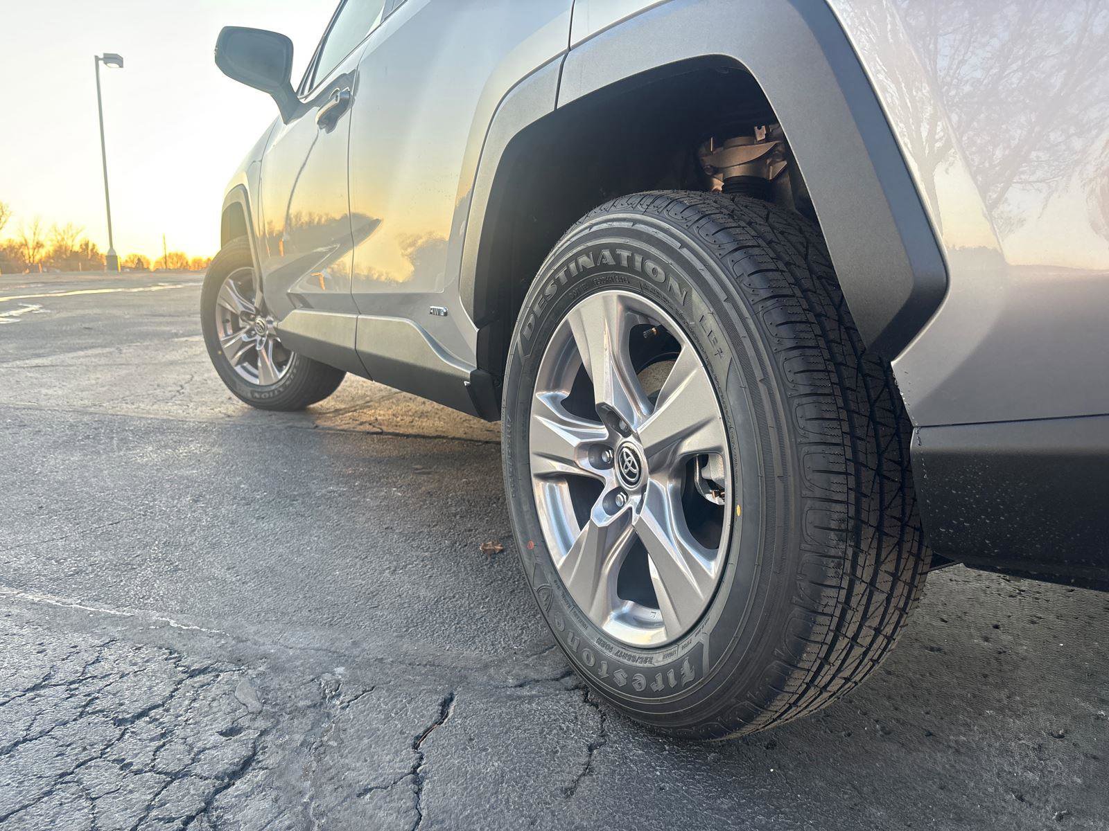 Used 2025 Toyota RAV4 XLE image 5