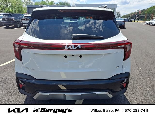 Certified 2024 Kia Seltos EX AWD/4WD image 6