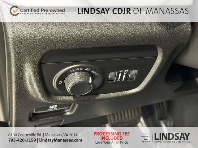 Certified 2023 Jeep Grand Cherokee Laredo AWD/4WD image 33