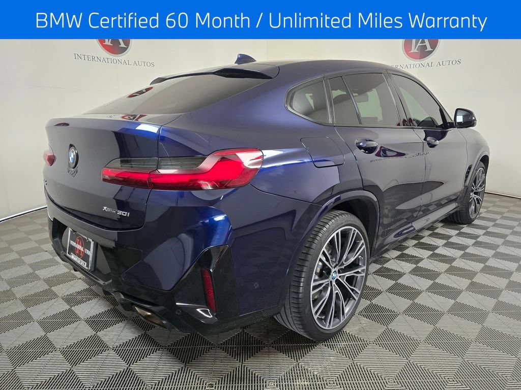 Certified 2023 BMW X4 xDrive30i w/ M Sport Package AWD/4WD image 4