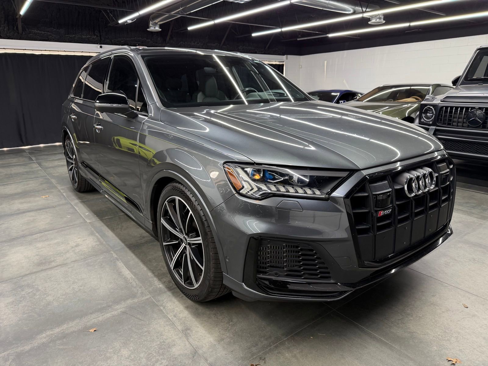 Used 2020 Audi SQ7 Prestige w/ Prestige Package image 9