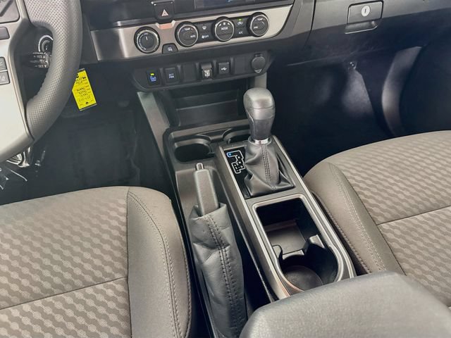Certified 2022 Toyota Tacoma SR5 w/ Technology Package AWD/4WD image 24