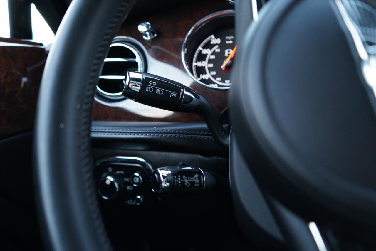 Used 2019 Bentley Mulsanne image 28