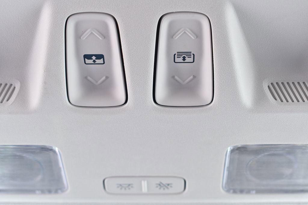 Used 2023 Ford Escape Platinum w/ Premium Technology Package image 34