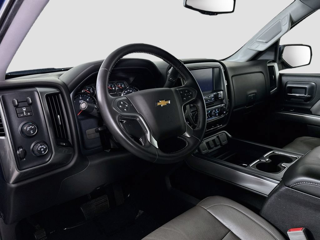 Used 2018 Chevrolet Silverado 1500 LT w/ All Star Edition AWD/4WD image 10