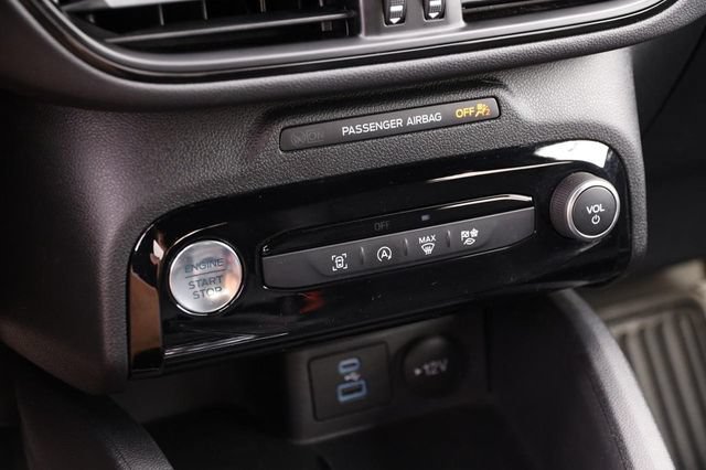 Used 2023 Ford Escape ST-Line w/ Tech Pack #1 FWD image 18
