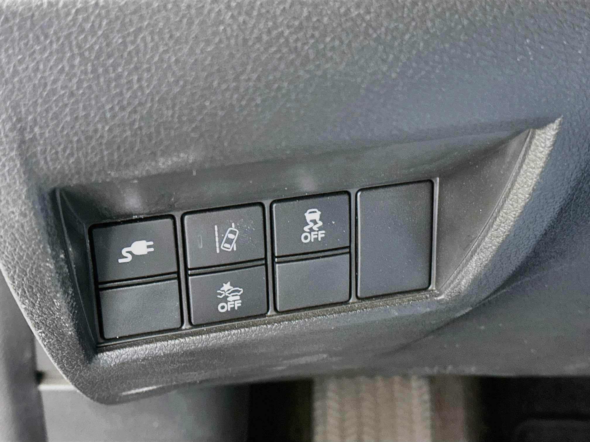 Used 2018 Honda Clarity Plug-In Hybrid image 16