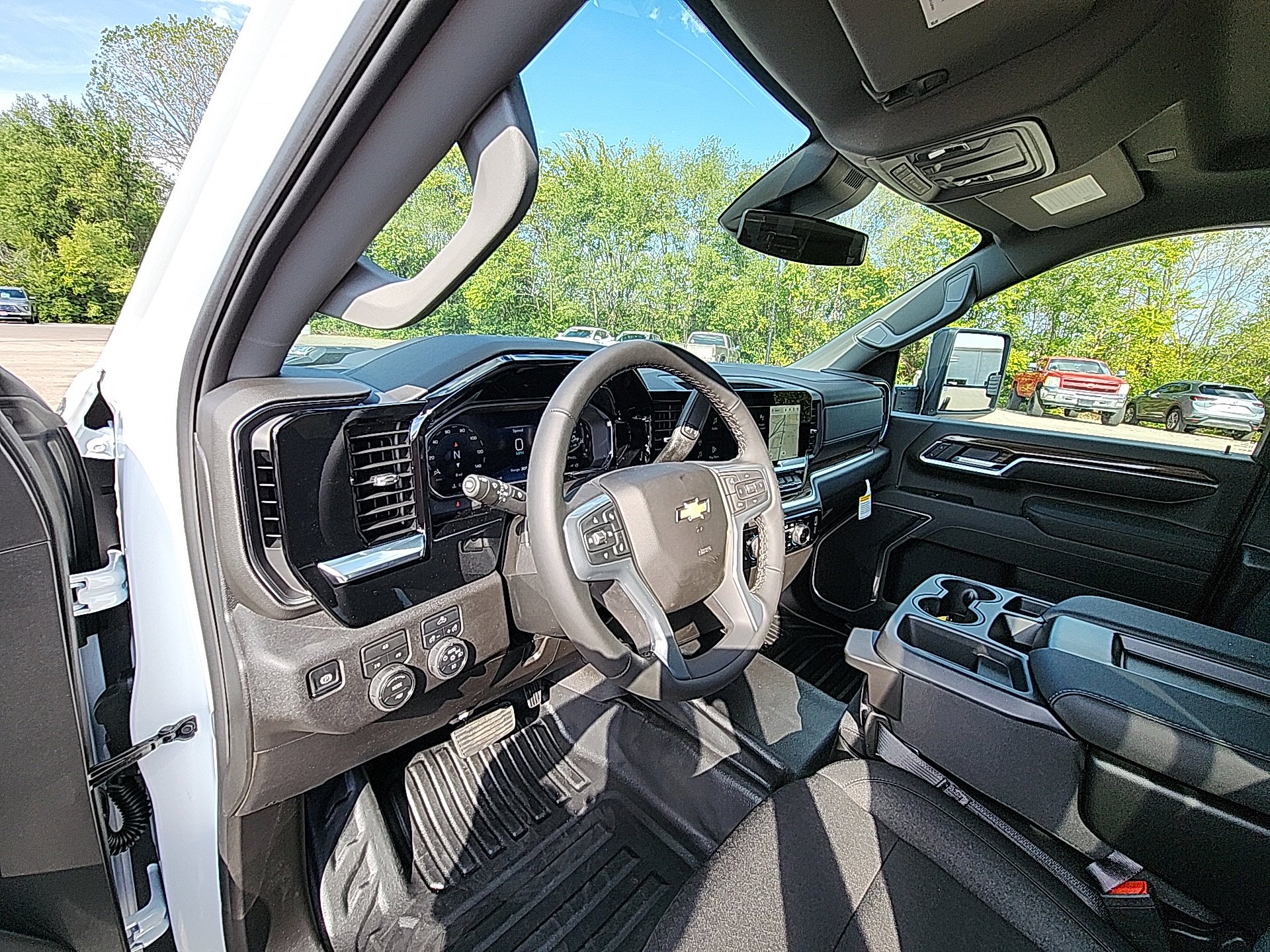 New 2026 Chevrolet Silverado 3500 LT w/ Convenience Package image 14