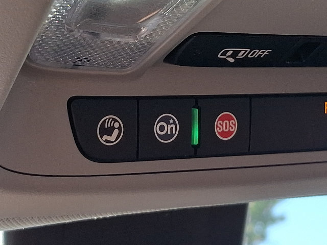 Used 2023 GMC Terrain SLE w/ Driver Convenience Package FWD image 26