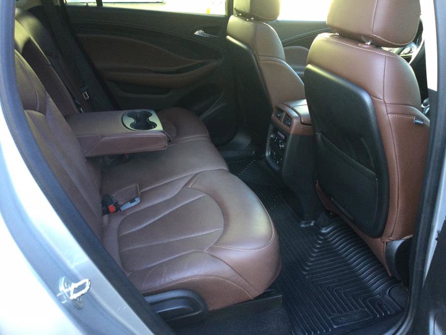 Used 2017 Buick Envision Premium w/ Driver Confidence Package image 25