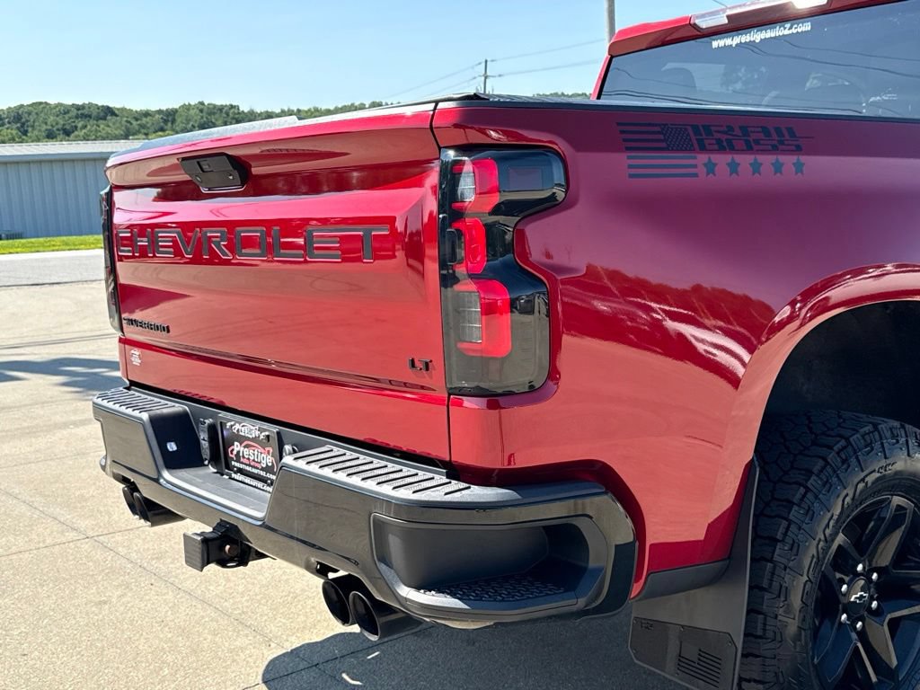 Used 2021 Chevrolet Silverado 1500 LT Trail Boss w/ Bed Protection Package AWD/4WD image 14