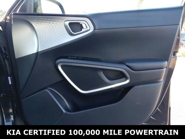 Certified 2025 Kia Soul LX FWD image 23