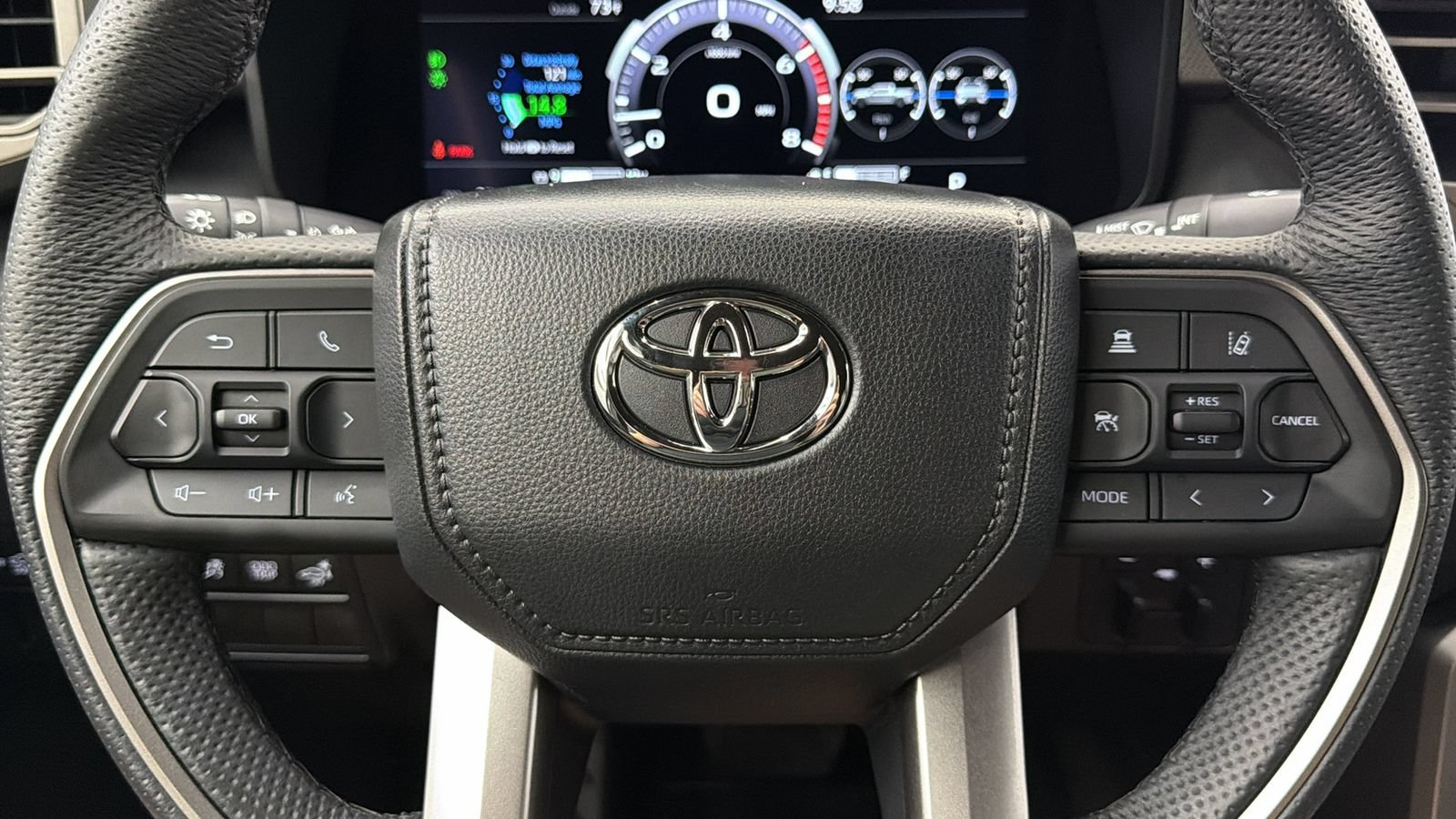 Used 2026 Toyota Tundra Limited AWD/4WD image 27