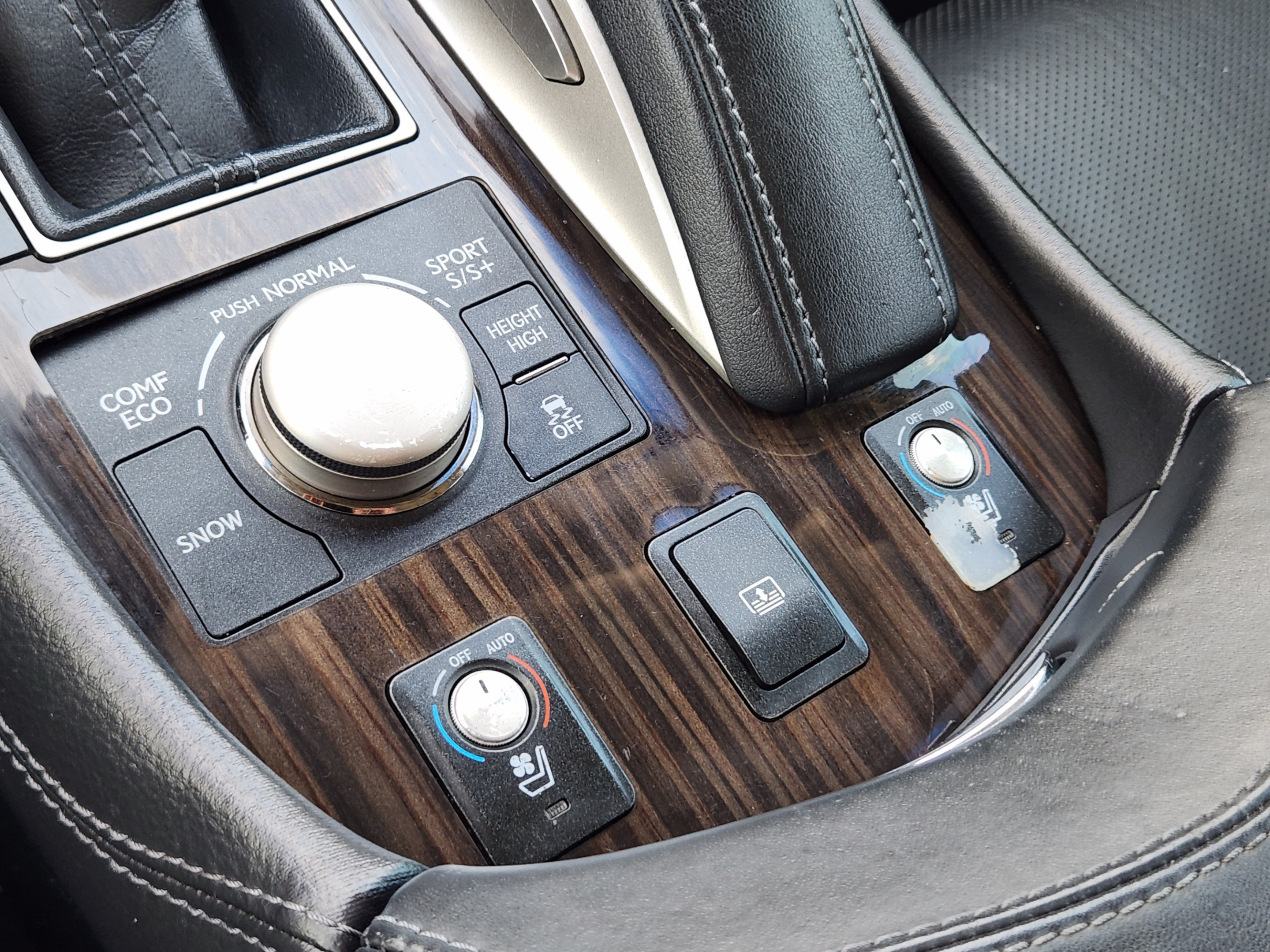 Used 2016 Lexus LS 460 L RWD image 16