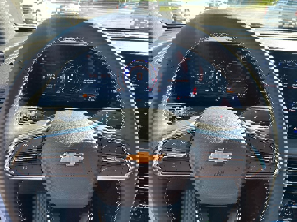 New 2026 Chevrolet Traverse LT w/ Driver Confidence Package image 11