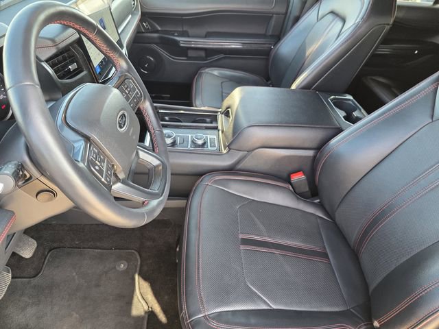 Used 2022 Ford Expedition Max Limited image 12