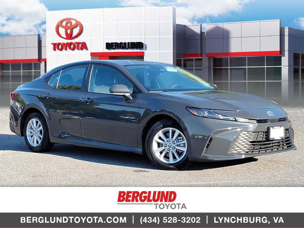 New 2025 Toyota Camry LE