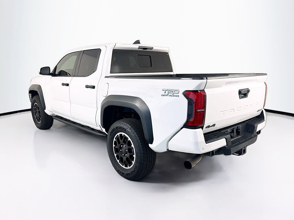 Used 2025 Toyota Tacoma Limited AWD/4WD image 7