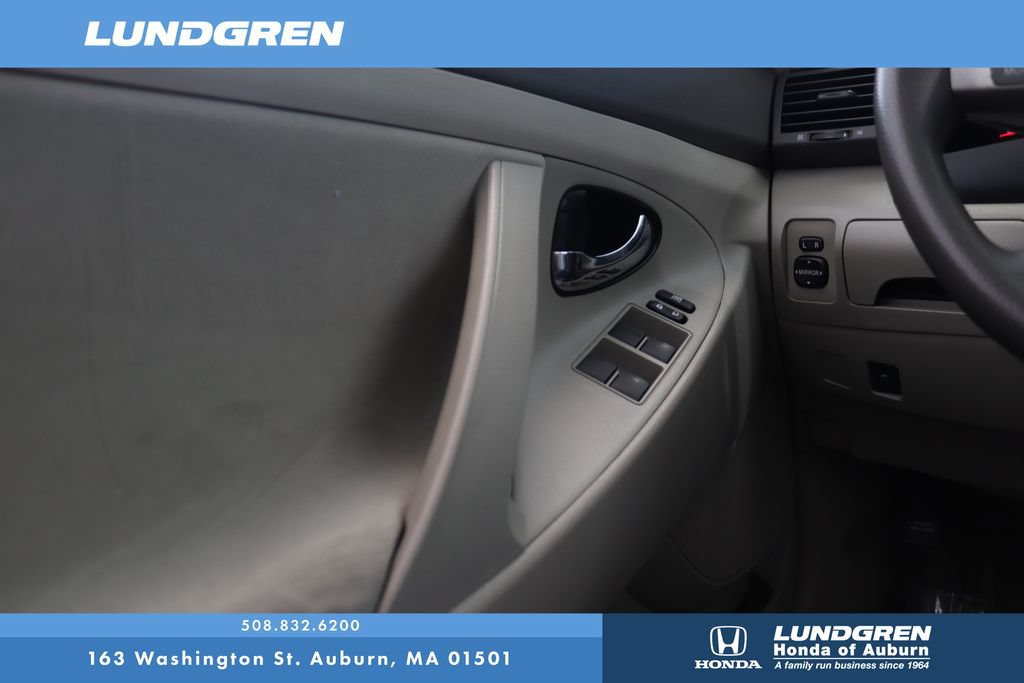 Used 2010 Toyota Camry LE FWD image 24