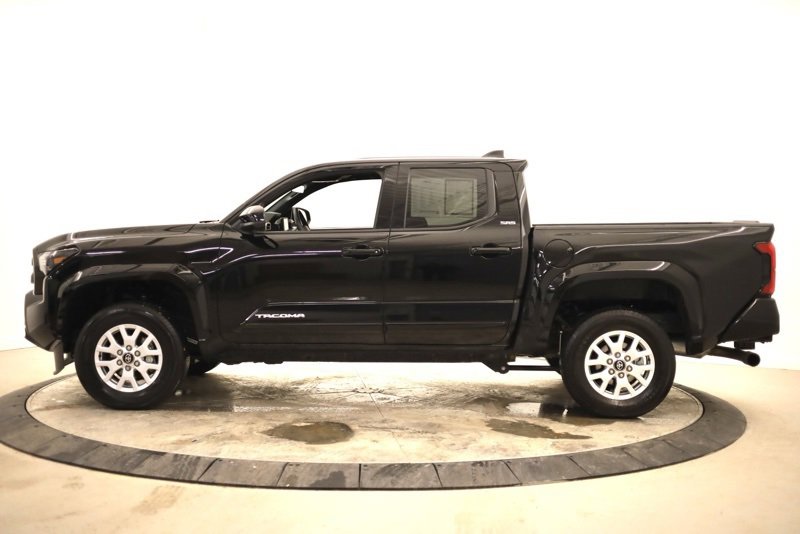 Certified 2025 Toyota Tacoma SR5 image 6