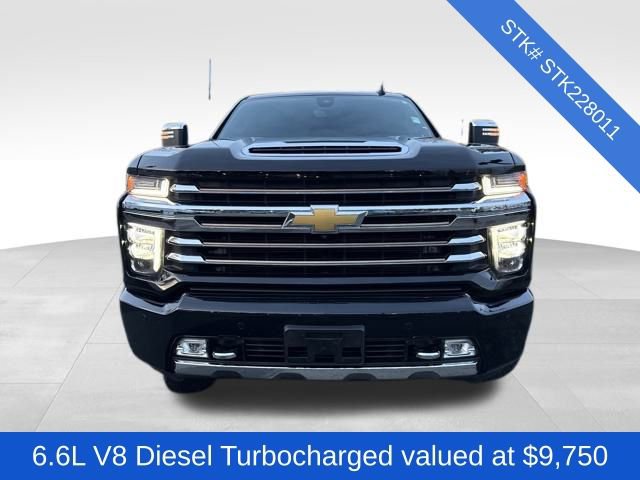 Used 2022 Chevrolet Silverado 3500 High Country w/ Z71 Off-Road Package image 2