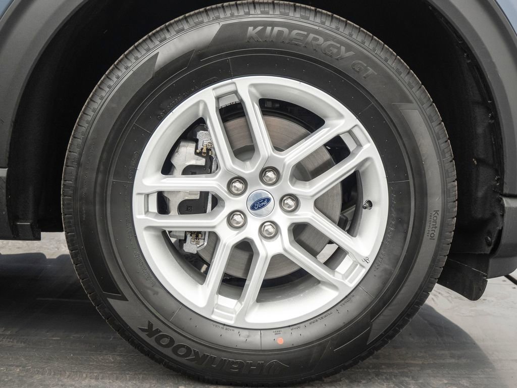 New 2025 Ford Explorer Active w/ Active Comfort Package image 55