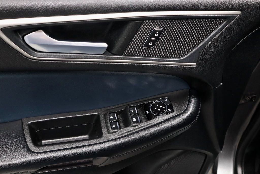 Certified 2023 Ford Edge SEL w/ Sport Appearance Package image 23