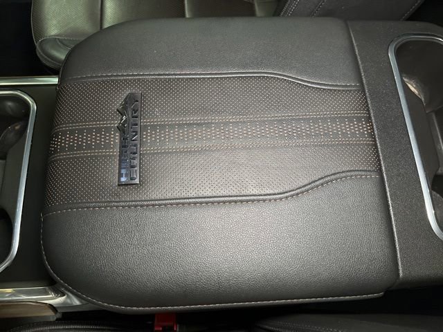 Used 2024 Chevrolet Silverado 3500 High Country w/ High Country Premium Package image 37