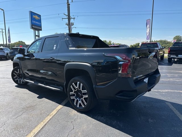 New 2026 Chevrolet Silverado EV LT image 5