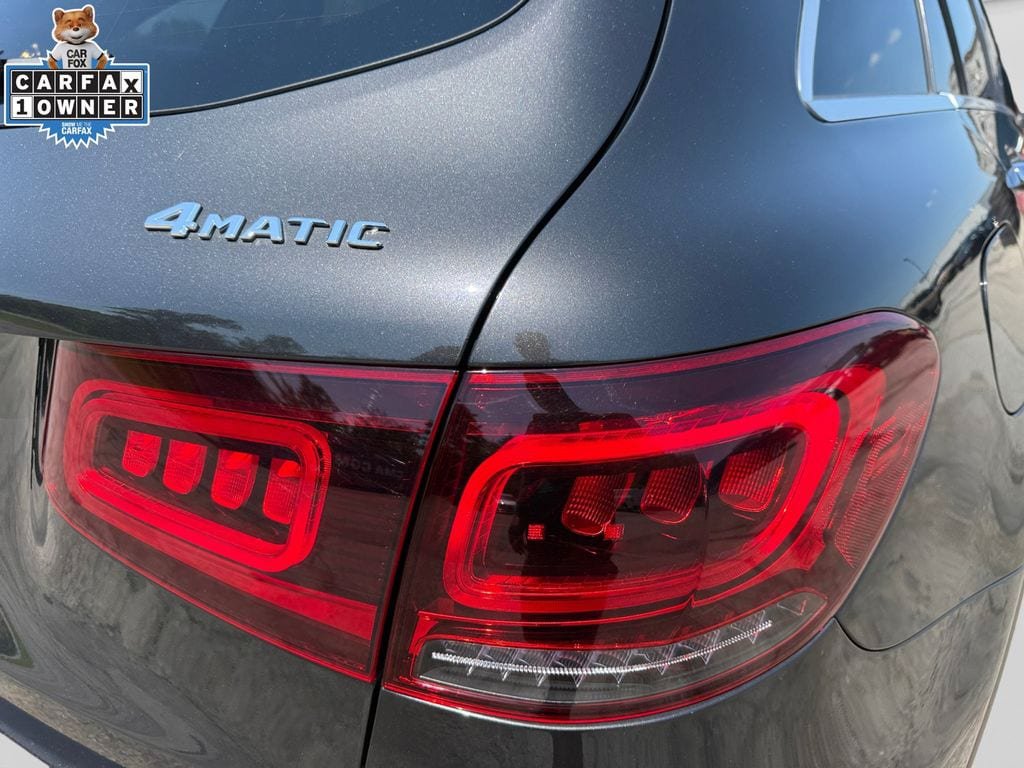 Used 2020 Mercedes-Benz GLC 300 4MATIC image 18