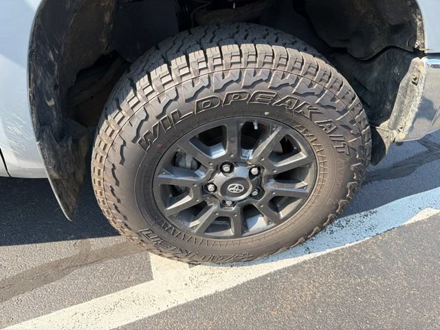 Used 2021 Toyota Tundra SR5 w/ Trail Edition AWD/4WD image 13