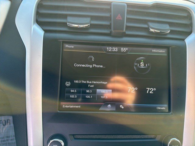 Used 2014 Ford Fusion SE image 23