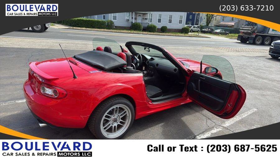 Used 2010 MAZDA MX-5 Miata Sport RWD image 32