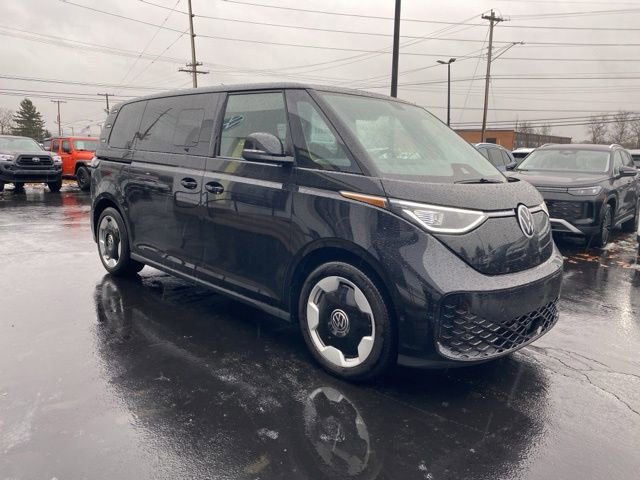 New 2025 Volkswagen ID. Buzz Pro S image 8