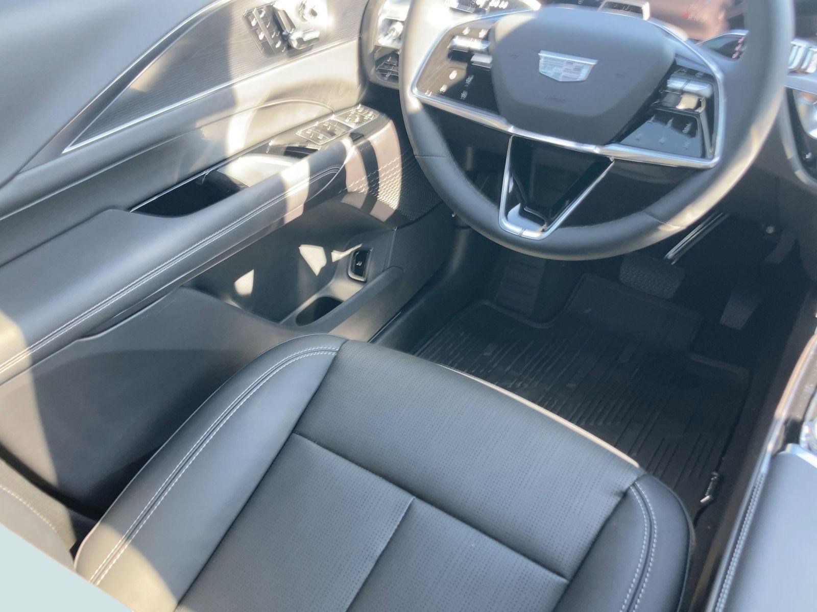 New 2026 Cadillac Lyriq Luxury image 29