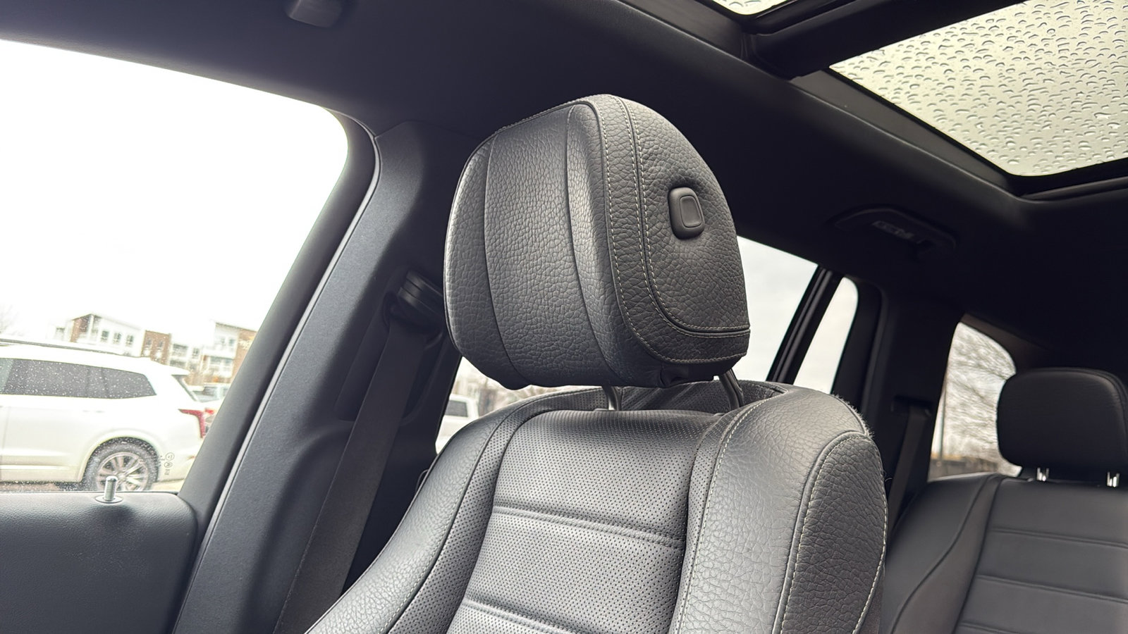 Used 2020 Mercedes-Benz GLS 450 4MATIC image 23