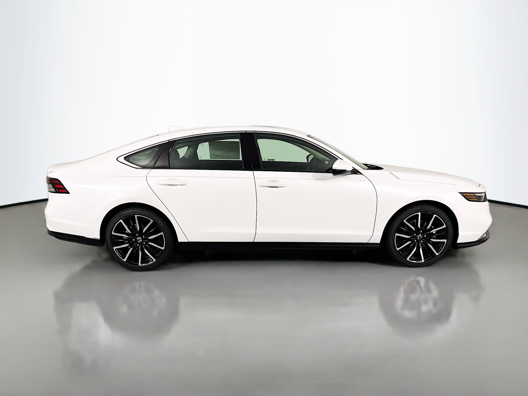 New 2026 Honda Accord Touring image 4