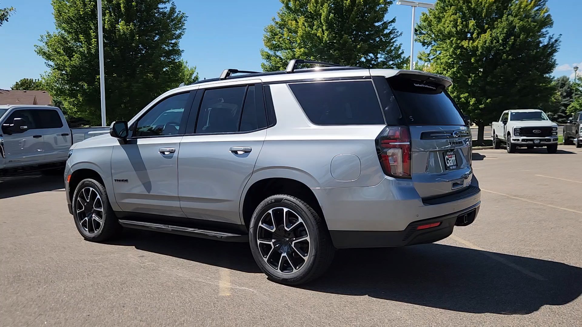 Used 2024 Chevrolet Tahoe RST w/ Luxury Package AWD/4WD image 18
