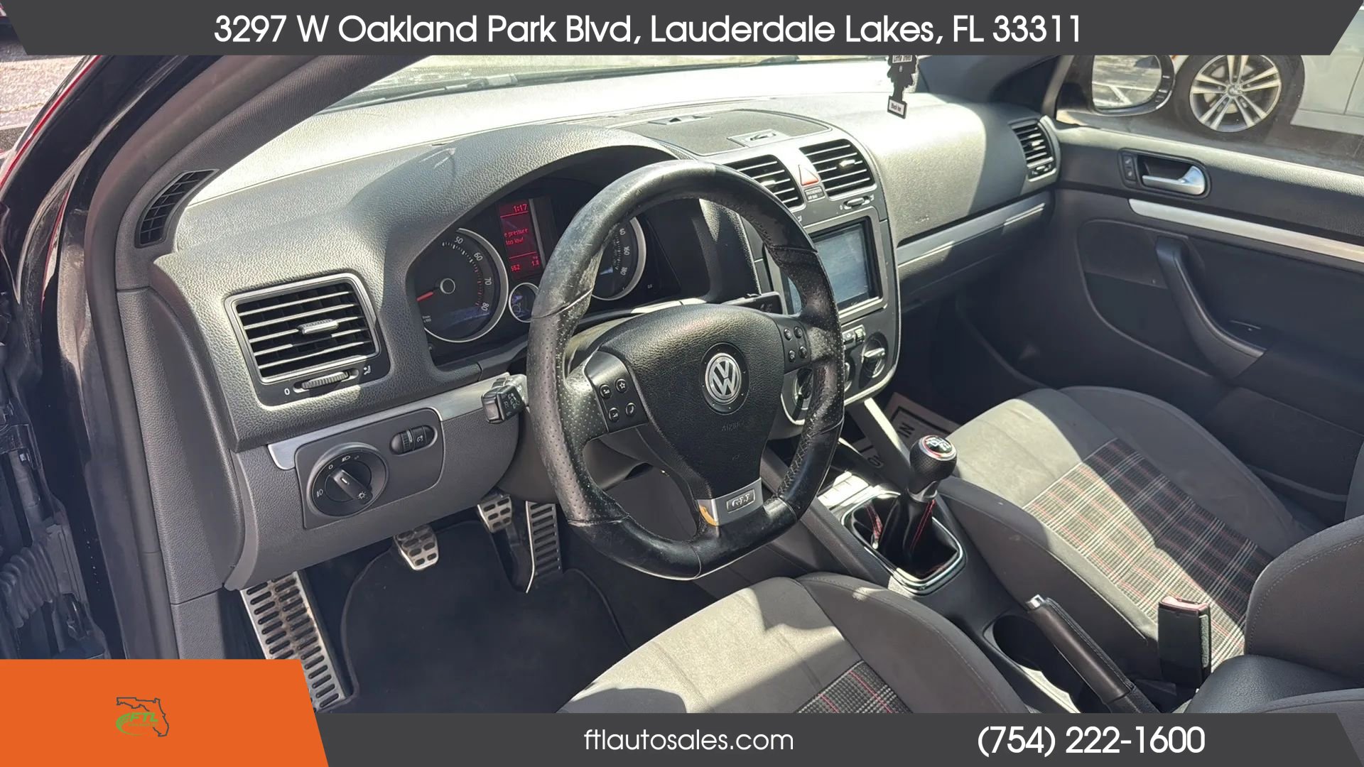 Used 2009 Volkswagen Jetta GLI image 24