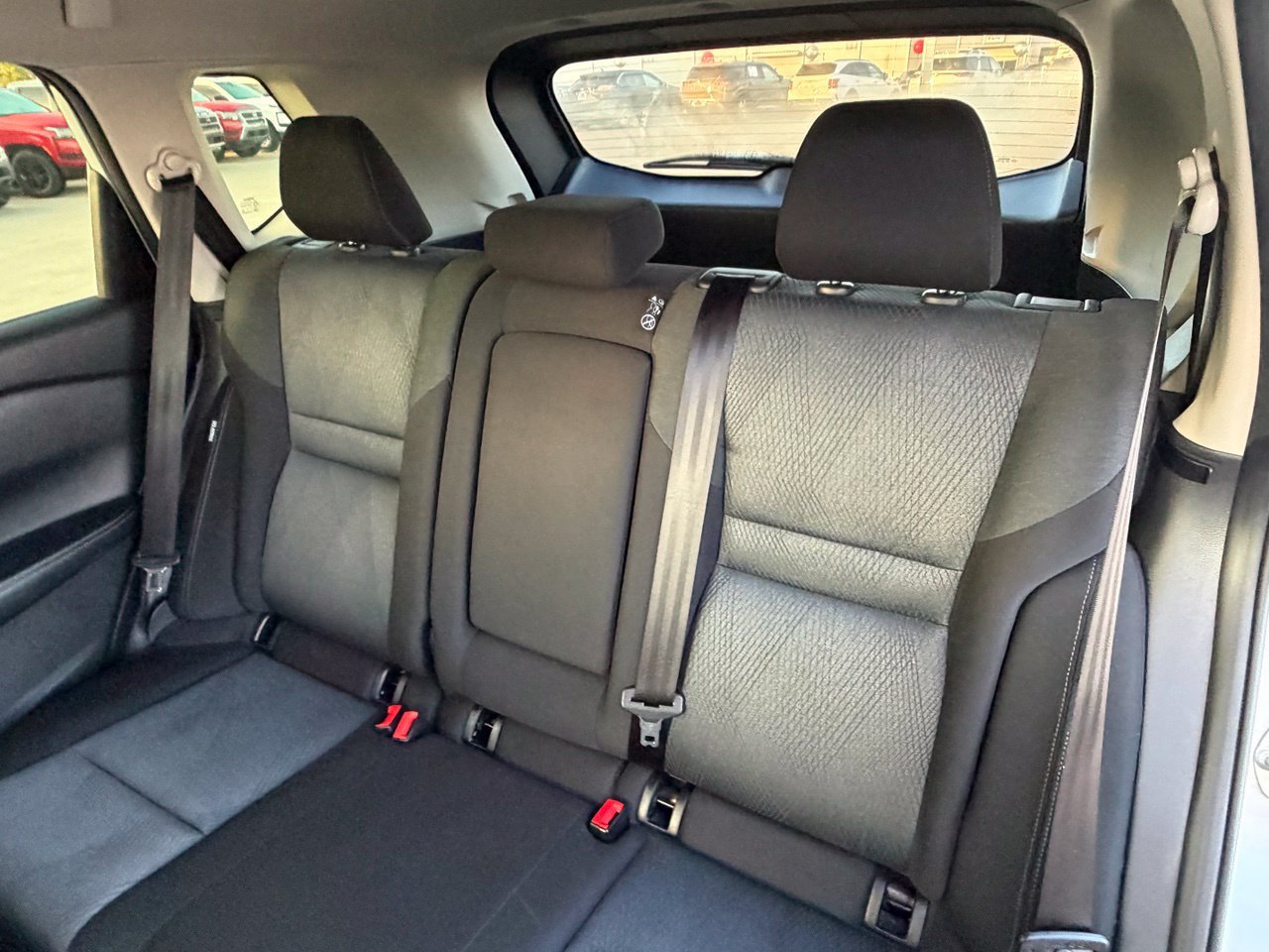 Certified 2025 Nissan Rogue SV FWD image 33
