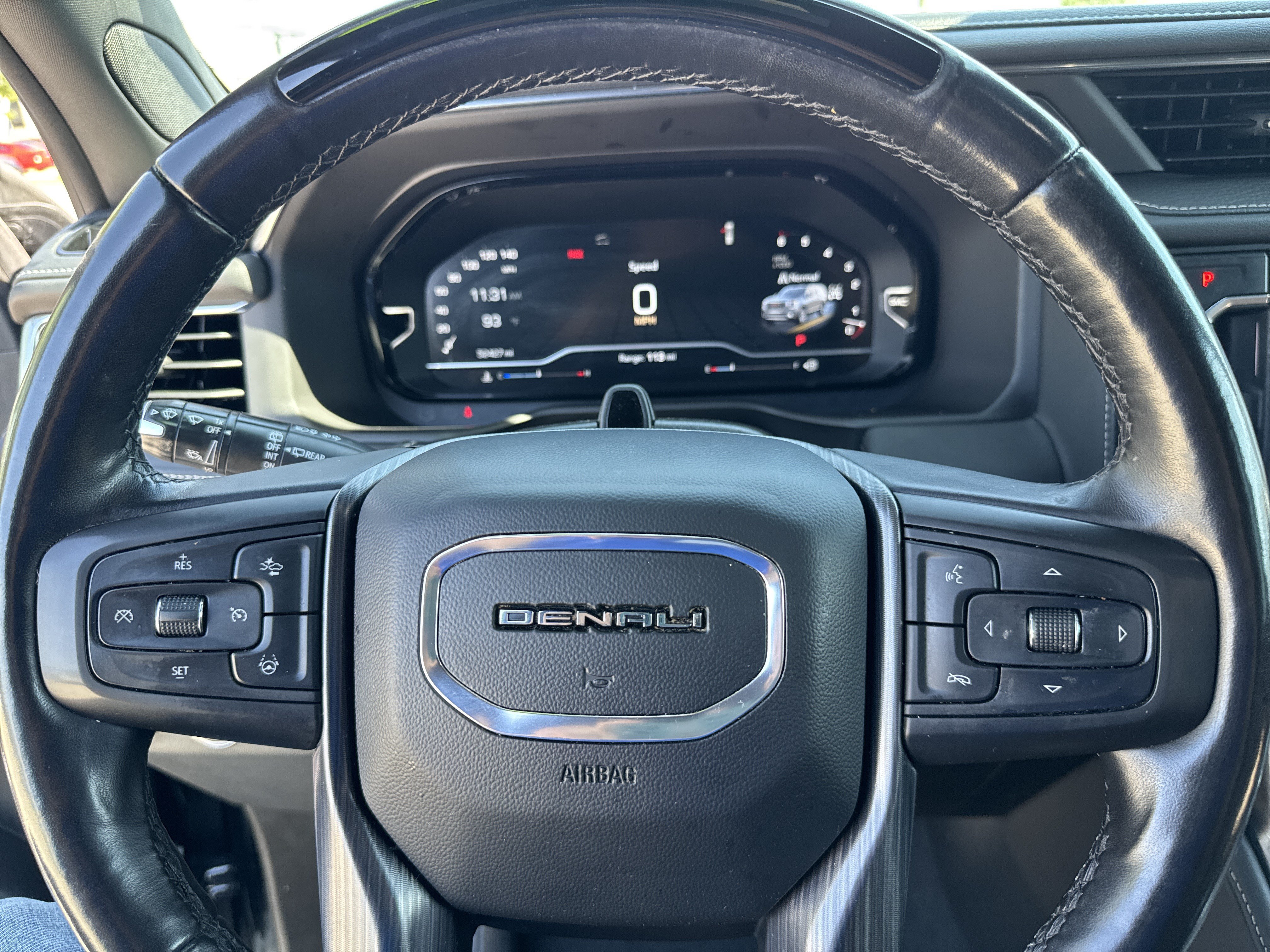 Used 2023 GMC Yukon Denali Ultimate AWD/4WD image 14
