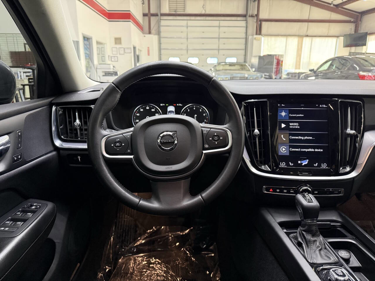Used 2020 Volvo S60 T6 Momentum AWD/4WD image 21