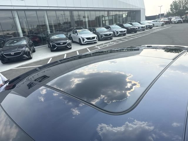 Used 2022 Porsche Macan AWD/4WD image 43