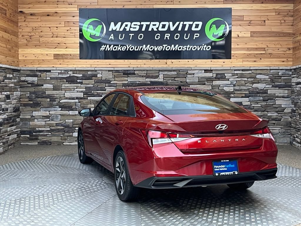 Used 2023 Hyundai Elantra SEL w/ Convenience Package FWD image 20
