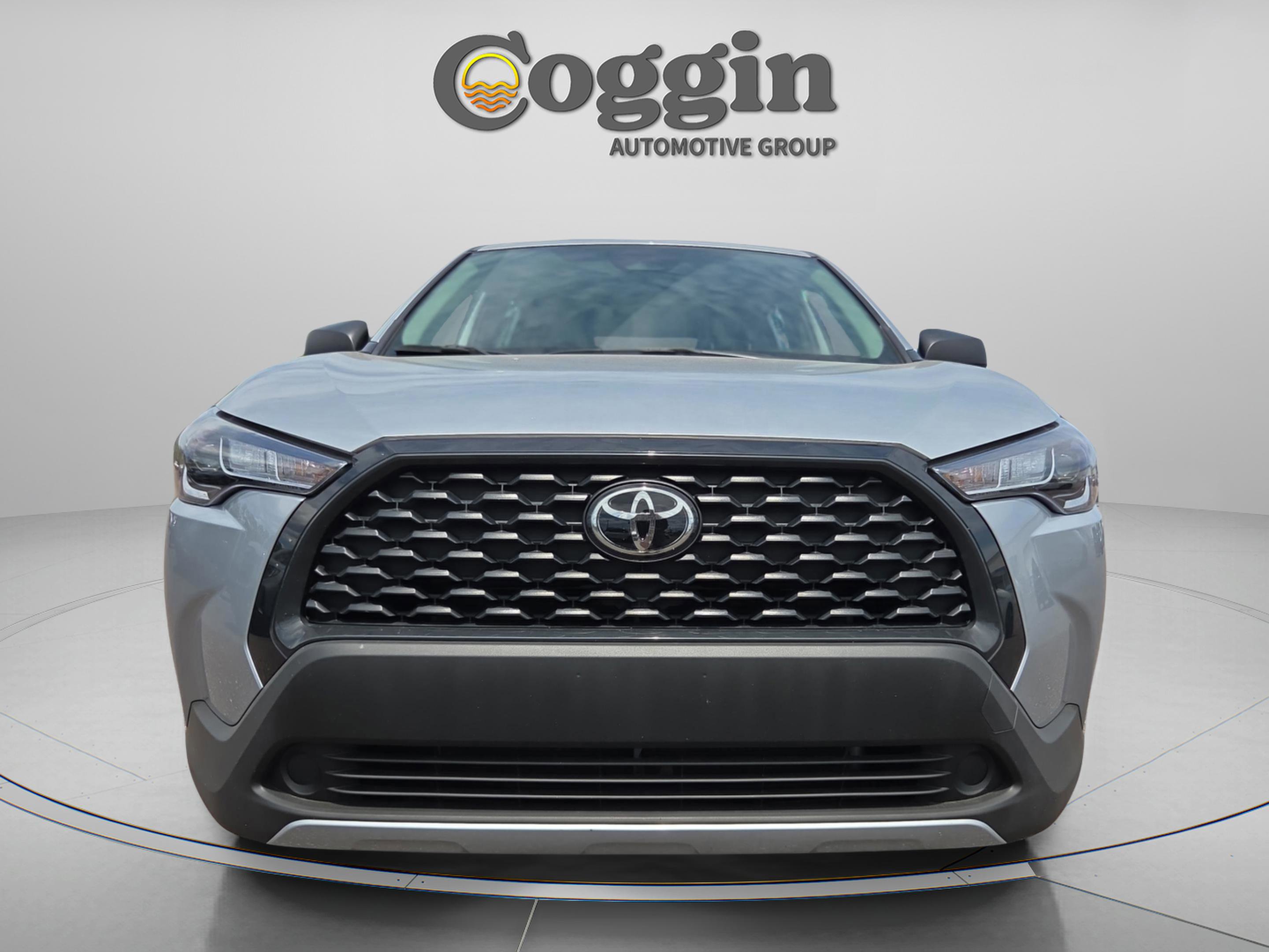 Certified 2024 Toyota Corolla Cross L FWD image 8