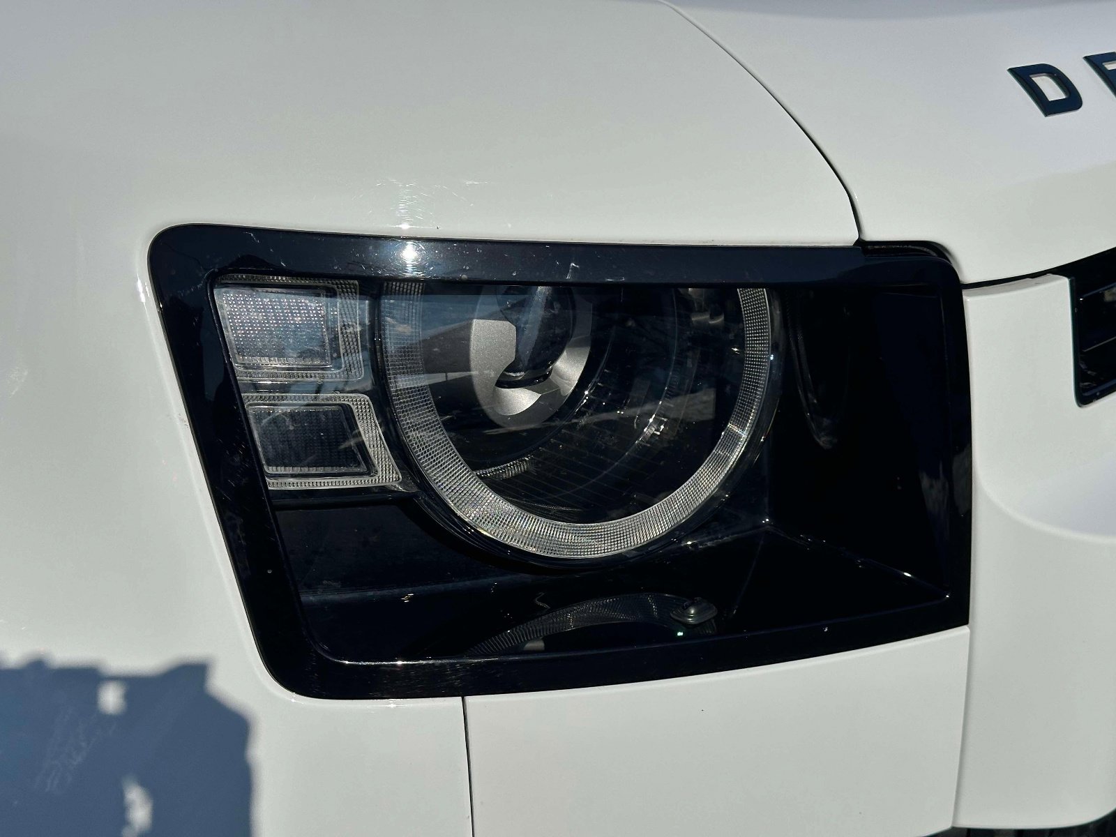 Used 2025 Land Rover Defender 110 S image 9