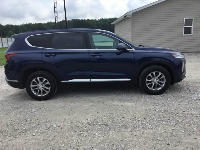 Used 2019 Hyundai Santa Fe SE image 2
