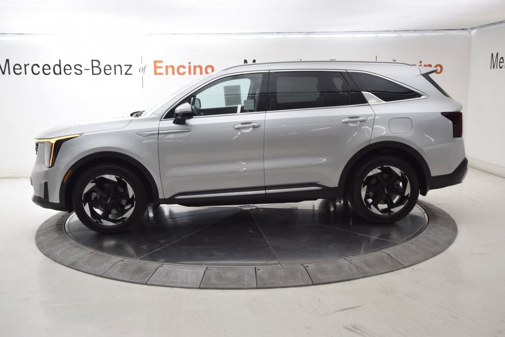 Used 2025 Kia Sorento EX image 3