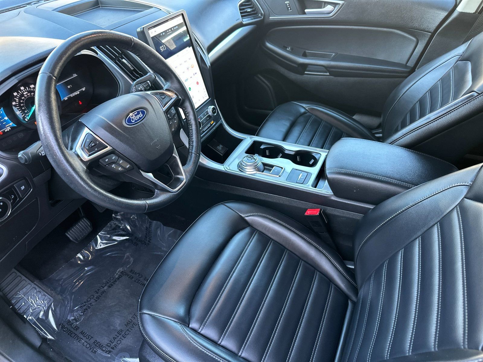 Used 2024 Ford Edge SEL image 11