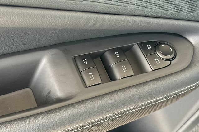 New 2026 Chevrolet Blazer EV LT w/ Midnight/Sport Edition FWD image 18